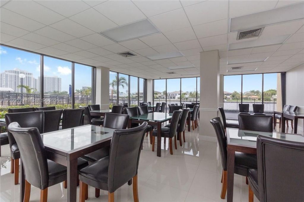 2017 S Ocean Dr, Unit 1107, Hallandale Beach, FL 33009 Photo
