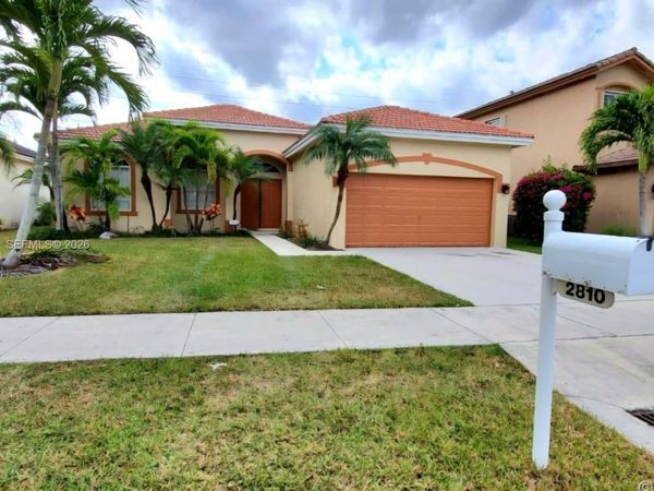 2810 Dunwoodie Pl, Homestead, FL 33035