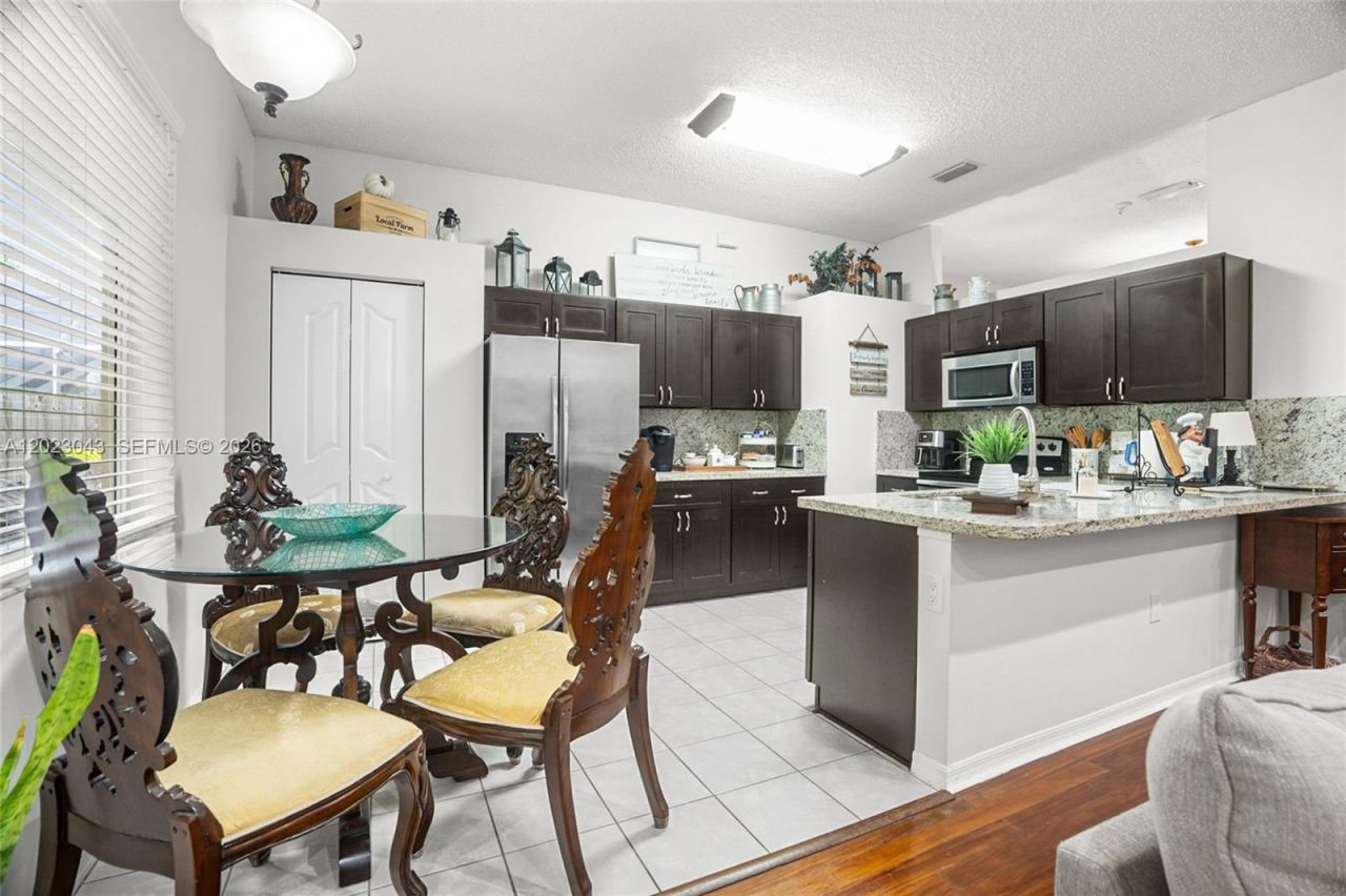 2810 Dunwoodie Pl, Homestead, FL 33035 Photo