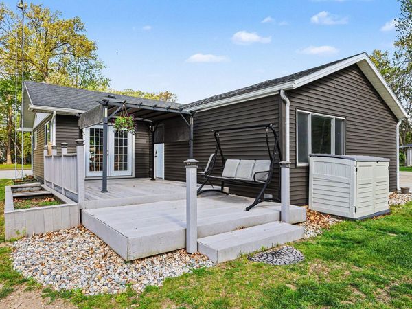 291 Audell Drive, Brooklyn, MI 49230