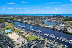 4801 Harbor Pointe Dr. photo 4