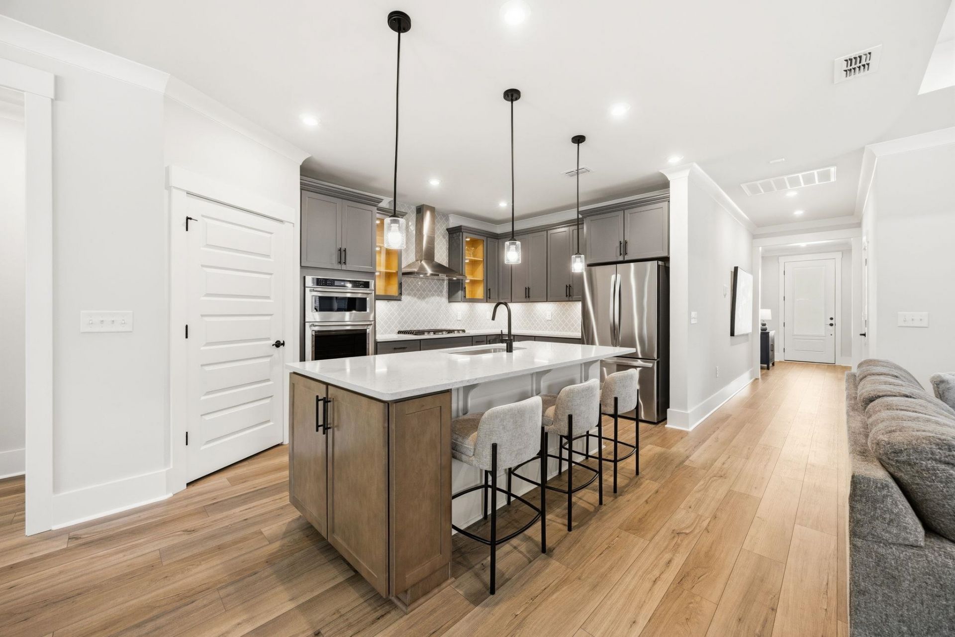 2324 Watershed Way  Photo 4
