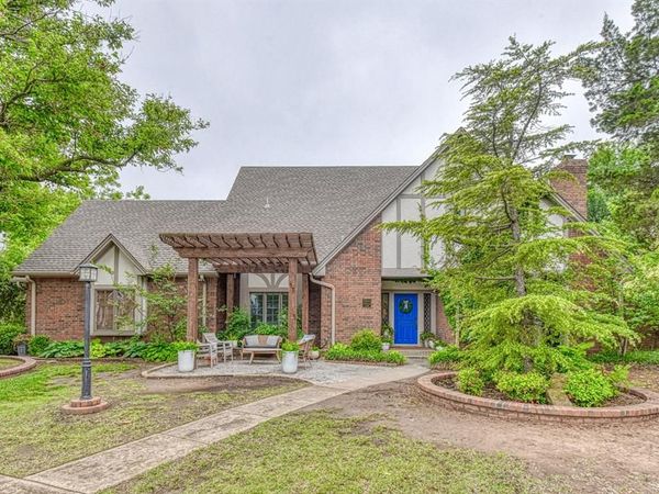 3800 Evesham Court, Norman, OK 73072