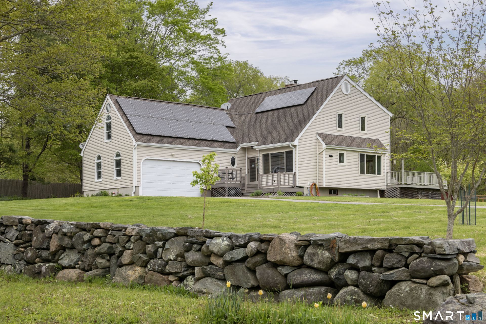 158 Wyassup, North Stonington, CT 06359 Main Photo