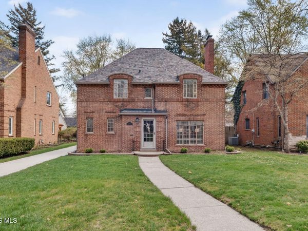 2708 Barrington Drive , Toledo, OH 43606