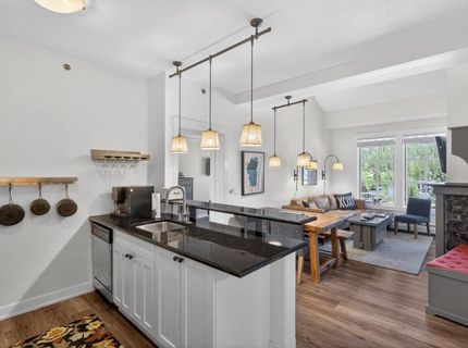 1850 Village South Road, Olympic Valley, CA 96146 Photo