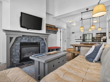 1850 Village South Road, Olympic Valley, CA 96146 Photo