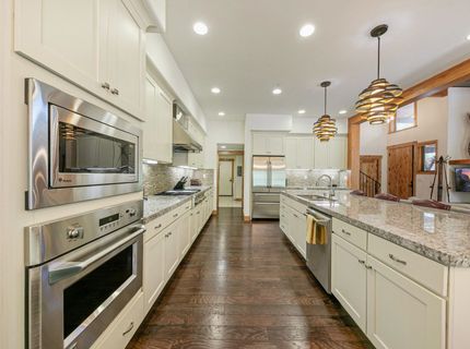 10136 Sagebrush Court, Truckee, CA 96161 Photo