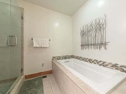 10136 Sagebrush Court, Truckee, CA 96161 Photo