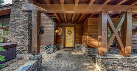 10136 Sagebrush Court, Truckee, CA 96161 Photo