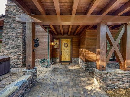 10136 Sagebrush Court, Truckee, CA 96161 Photo