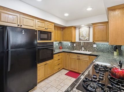 12796 Northwoods Boulevard, Truckee, CA 96161 Photo