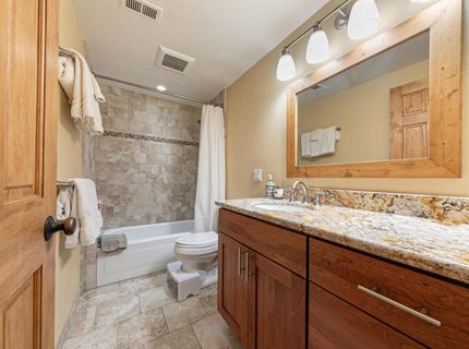 2755 North Lake Boulevard, Tahoe City, CA 96145 Photo