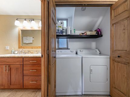 2755 North Lake Boulevard, Tahoe City, CA 96145 Photo