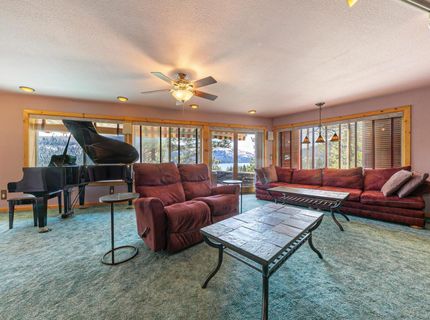 10310 Martis Street, Truckee, CA 96161 Photo