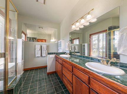 10310 Martis Street, Truckee, CA 96161 Photo
