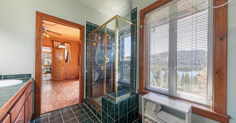 10310 Martis Street, Truckee, CA 96161 Photo
