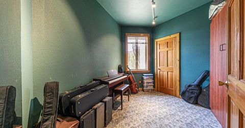 10310 Martis Street, Truckee, CA 96161 Photo