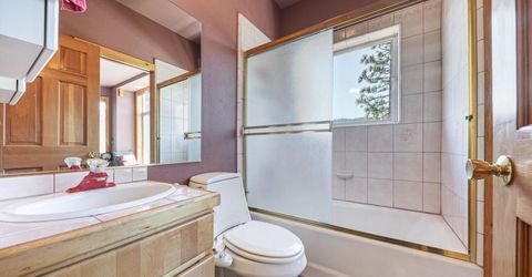 10310 Martis Street, Truckee, CA 96161 Photo