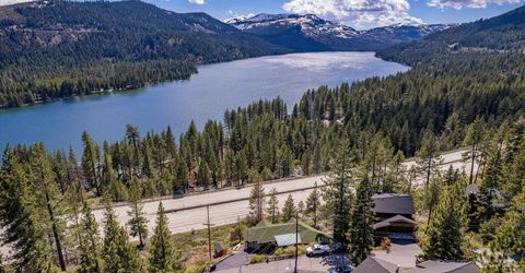 10310 Martis Street, Truckee, CA 96161 Photo