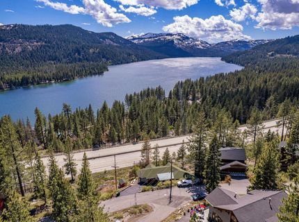 10310 Martis Street, Truckee, CA 96161 Photo