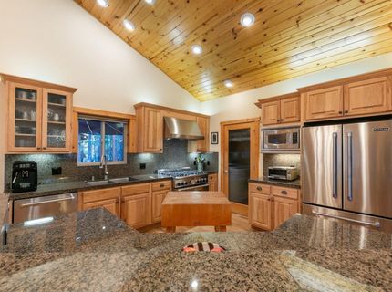 6630 Cascade Drive, Tahoma, CA 96142 Photo