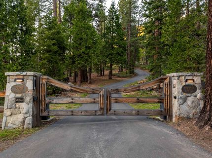 2081 Tahoe Mountain Road, South Lake Tahoe, CA 96150 Photo