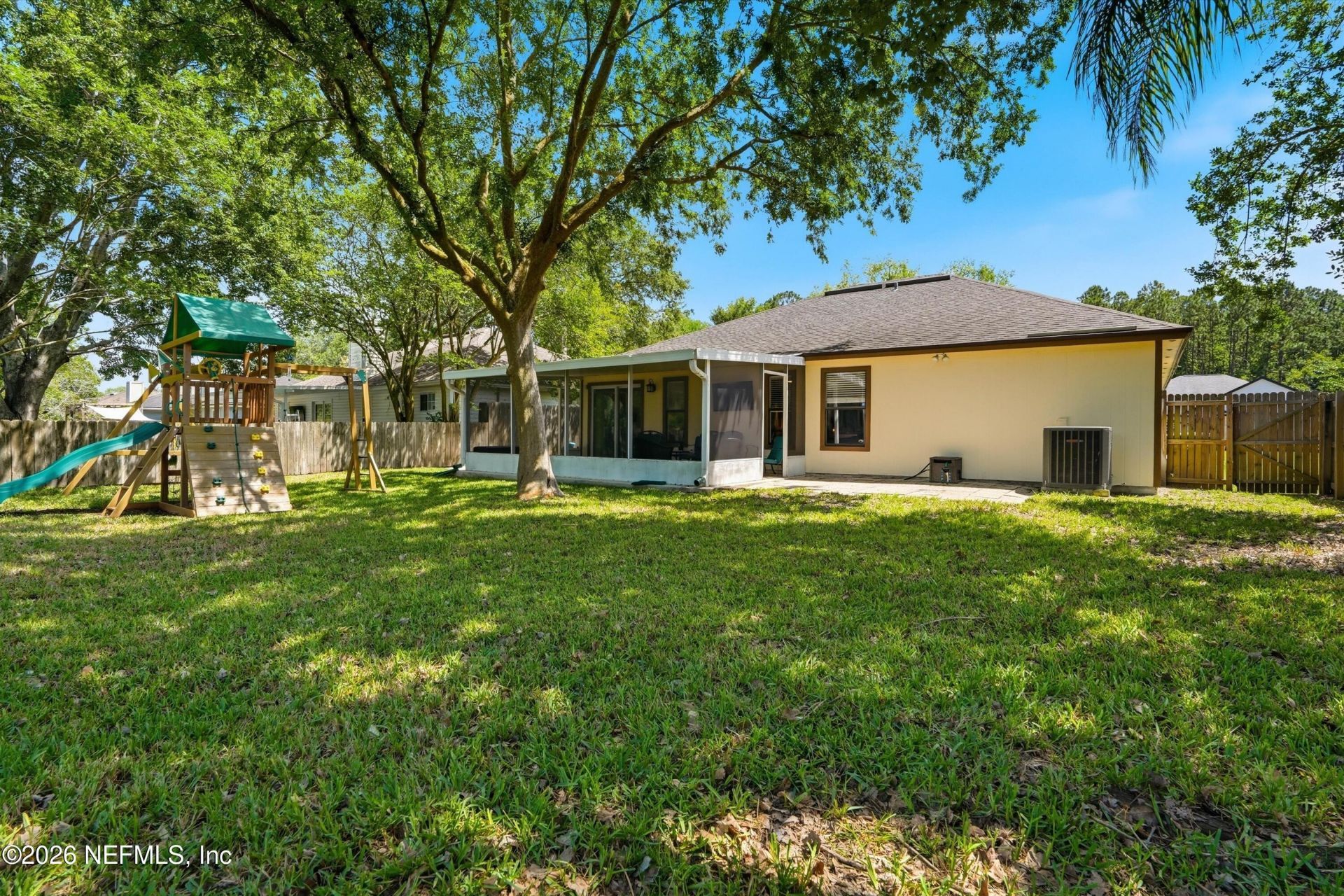 9061 Bridgecreek Drive W, Jacksonville, FL 32244 Photo