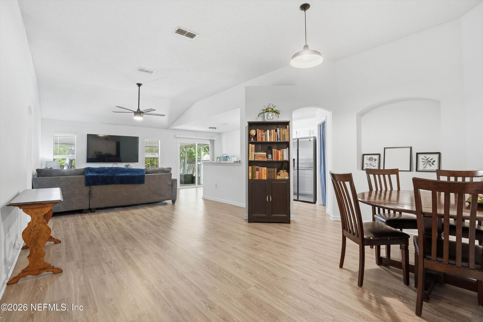 9061 Bridgecreek Drive W, Jacksonville, FL 32244 Photo