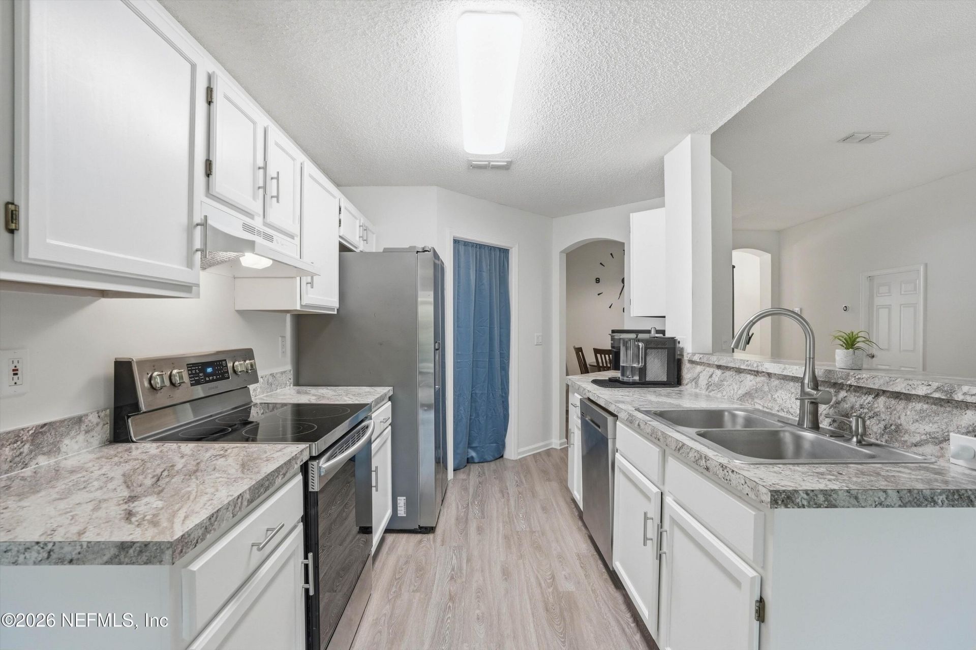 9061 Bridgecreek Drive W, Jacksonville, FL 32244 Photo