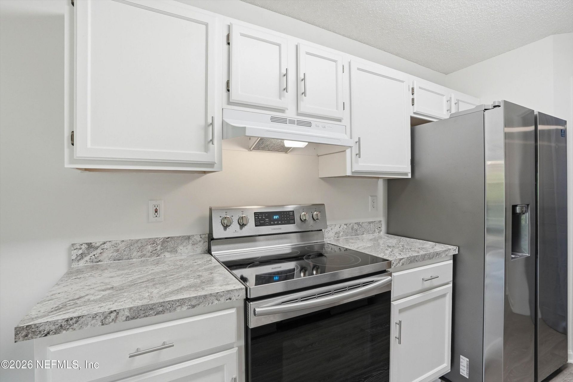 9061 Bridgecreek Drive W, Jacksonville, FL 32244 Photo