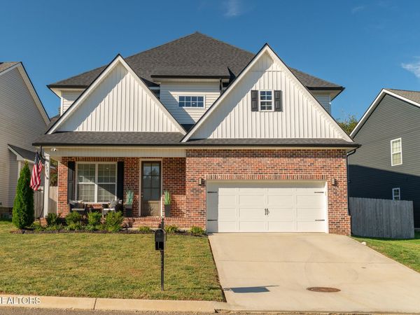 4941 Creek Bank Drive, Knoxville, TN 37920