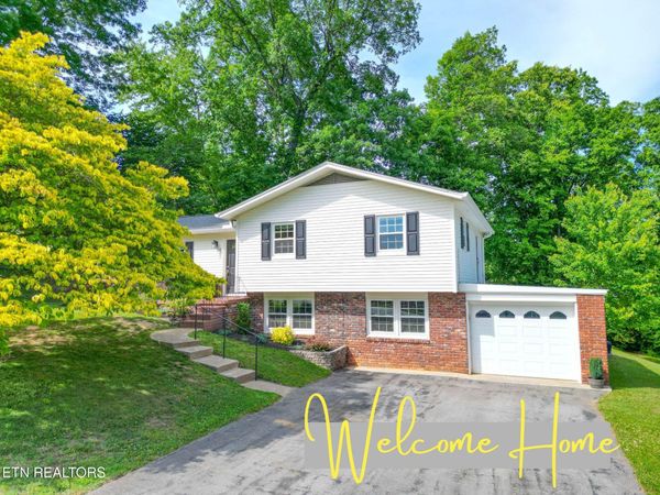 4517 Royalview Rd, Knoxville, TN 37921