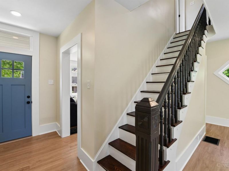 1978 Fairfax Avenue, Cincinnati, OH 45207 Photo 6