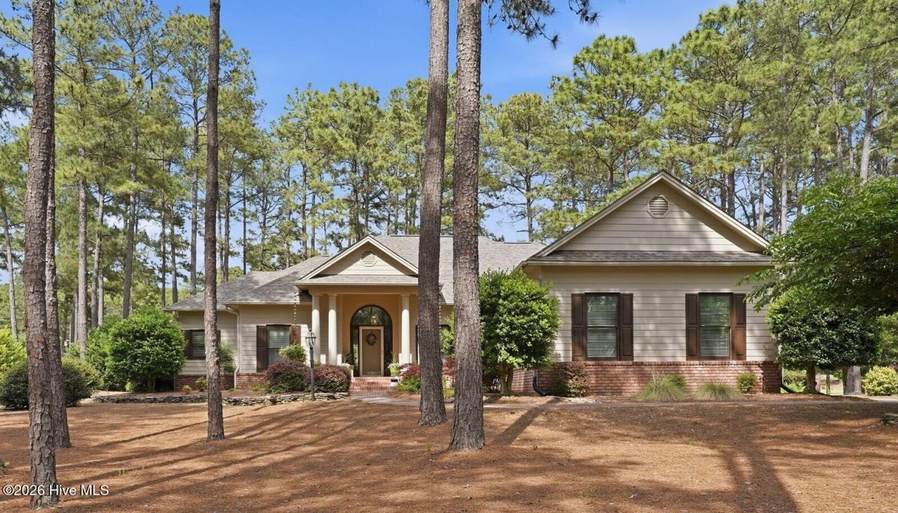 52 Greyabbey Drive, Pinehurst, NC 28374 Main Photo