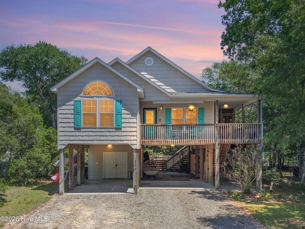 108 SE 22nd Street, Oak Island, NC 28465