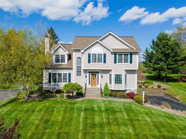 165 Roosevelt Drive , Poughquag, NY 12570