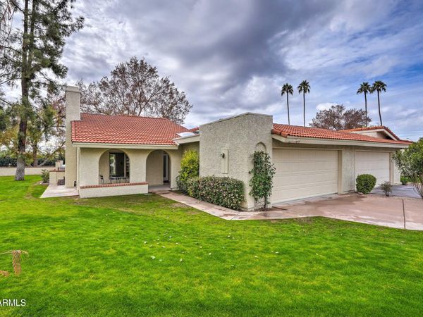 7833 E FOXMORE Lane, Scottsdale, AZ 85258