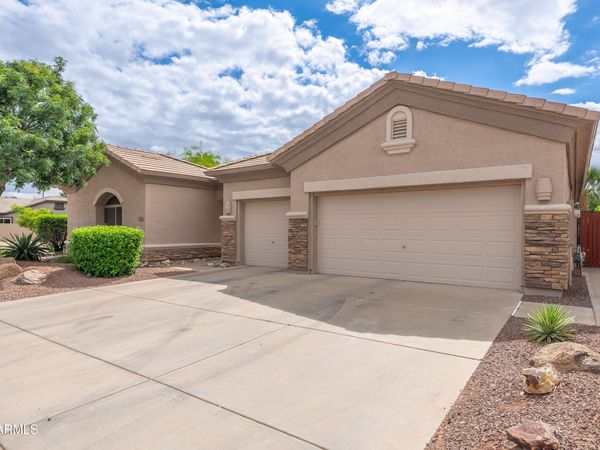 2707 E Westchester Drive, Chandler, AZ 85249