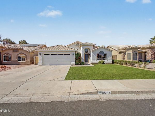 8534 W CHARLESTON Avenue, Peoria, AZ 85382