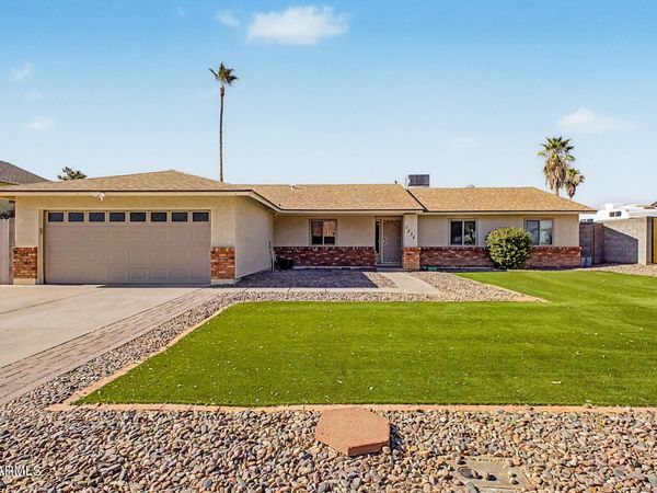 7338 E GREENWAY Street, Mesa, AZ 85207