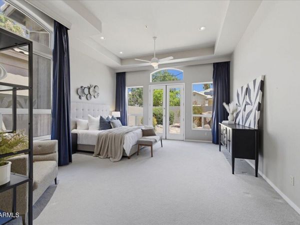 8880 E WOOD Drive, Scottsdale, AZ 85260