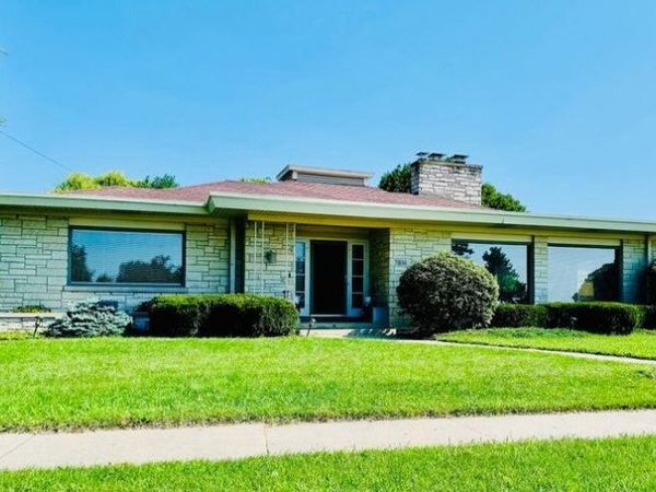 7814 2nd AVENUE, Kenosha, WI 53143