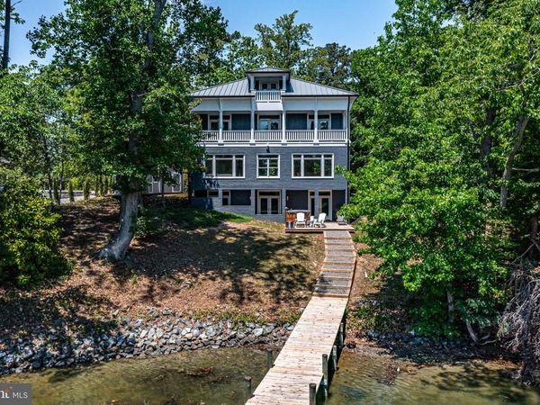 253 GOLF COURSE DRIVE, WEEMS, VA 22576