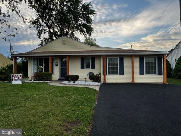 727 AUBURN ROAD, FAIRLESS HILLS, PA 19030