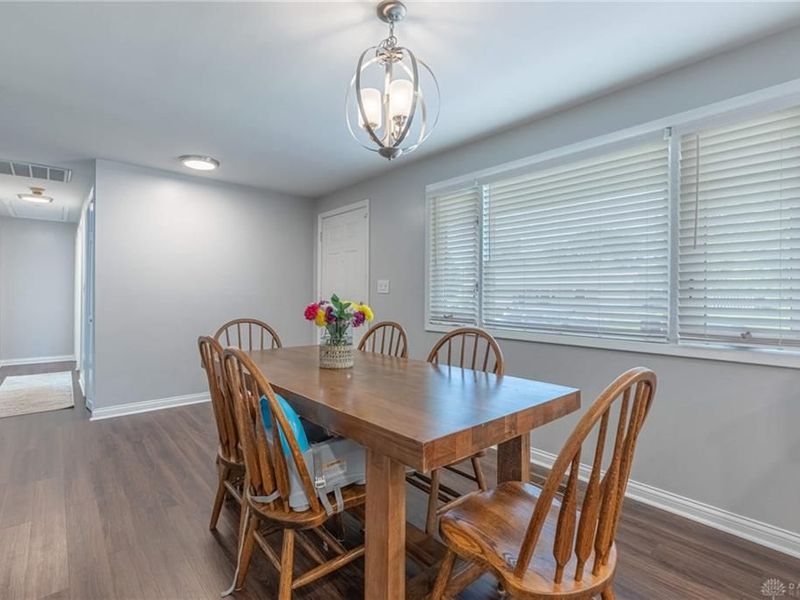 152 Blackstone Drive, Centerville, OH 45459 Photo 4