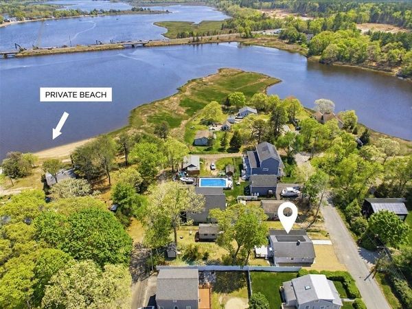 64 Rosepoint Ave, Wareham, MA 02576