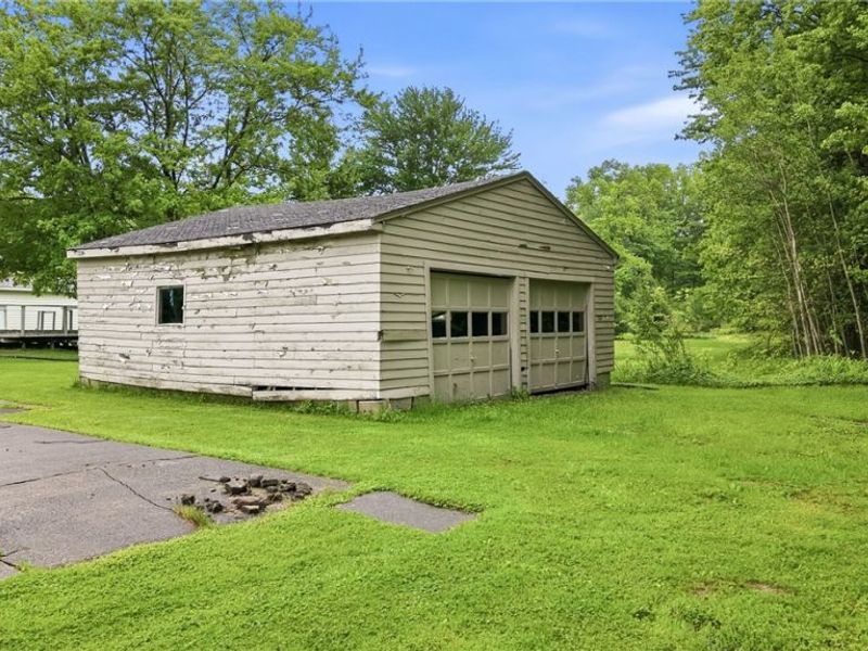 2821 Wilson Sharpsville Road, Cortland, OH 44410 Photo 13