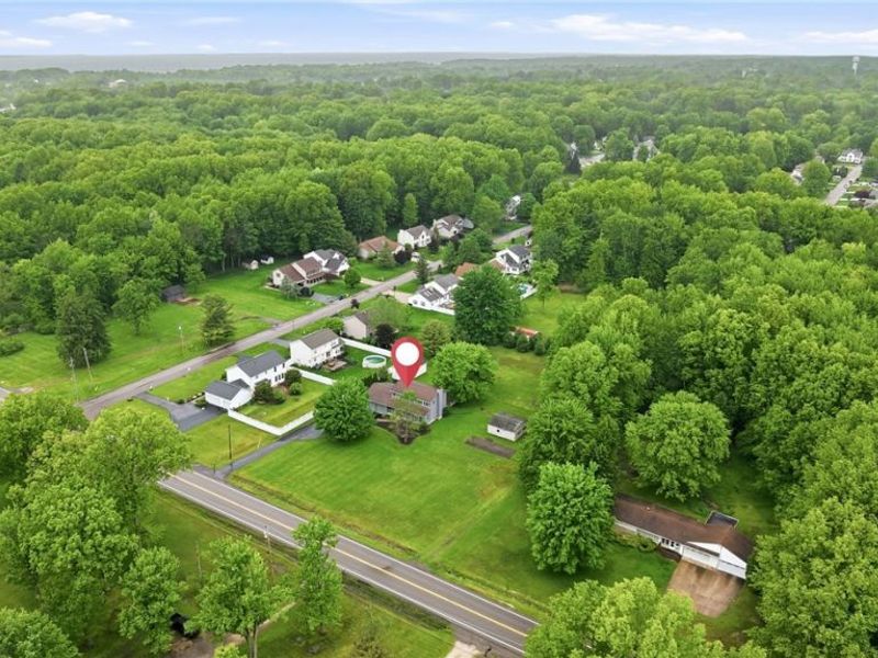 2821 Wilson Sharpsville Road, Cortland, OH 44410 Photo 15