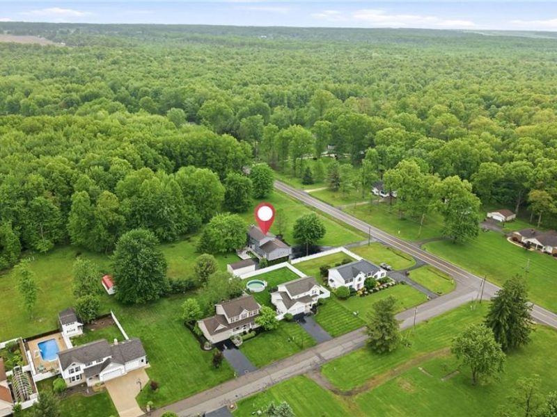 2821 Wilson Sharpsville Road, Cortland, OH 44410 Photo 17